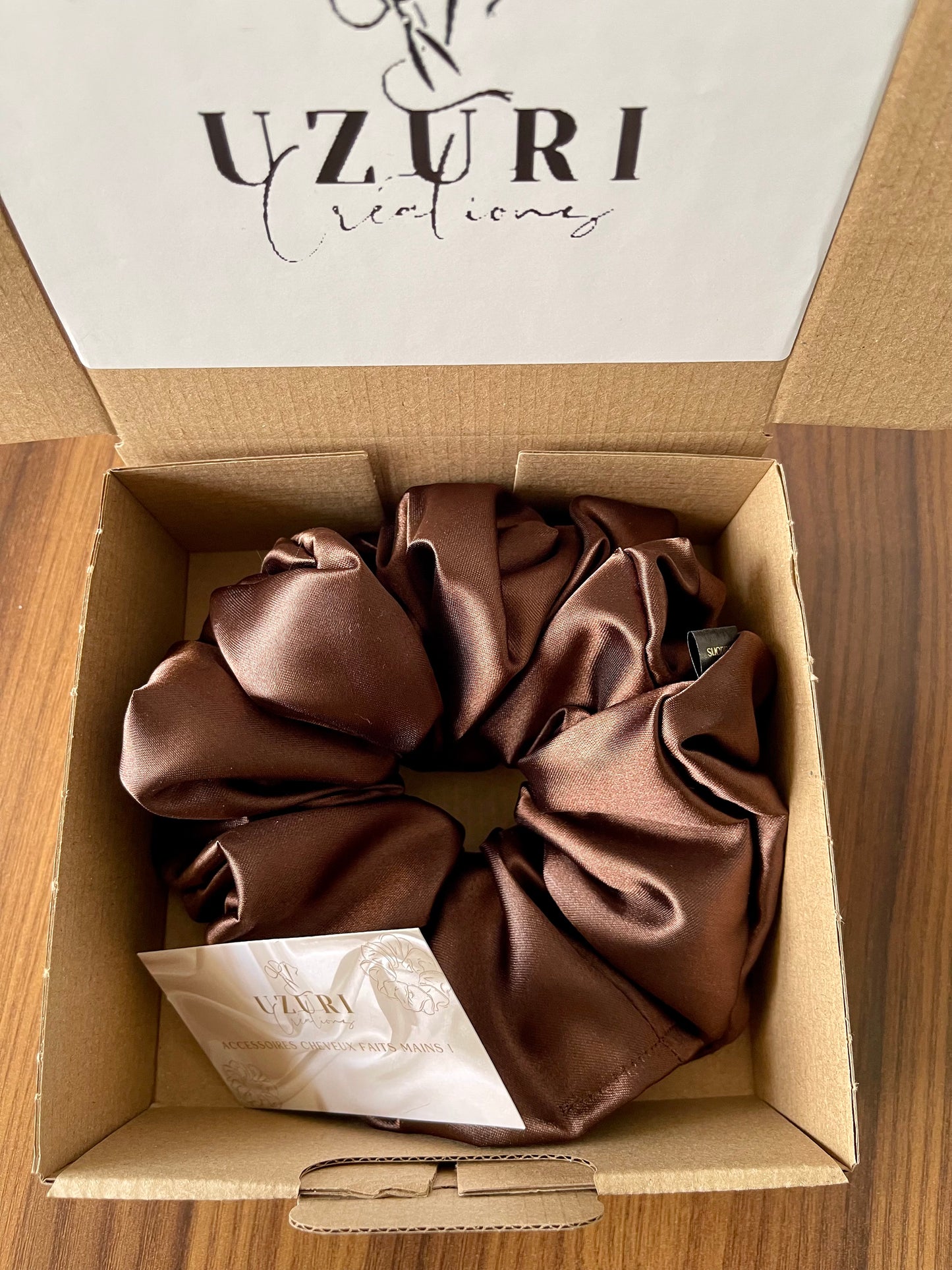 Chouchou en satin Premium “CHOCO” XL