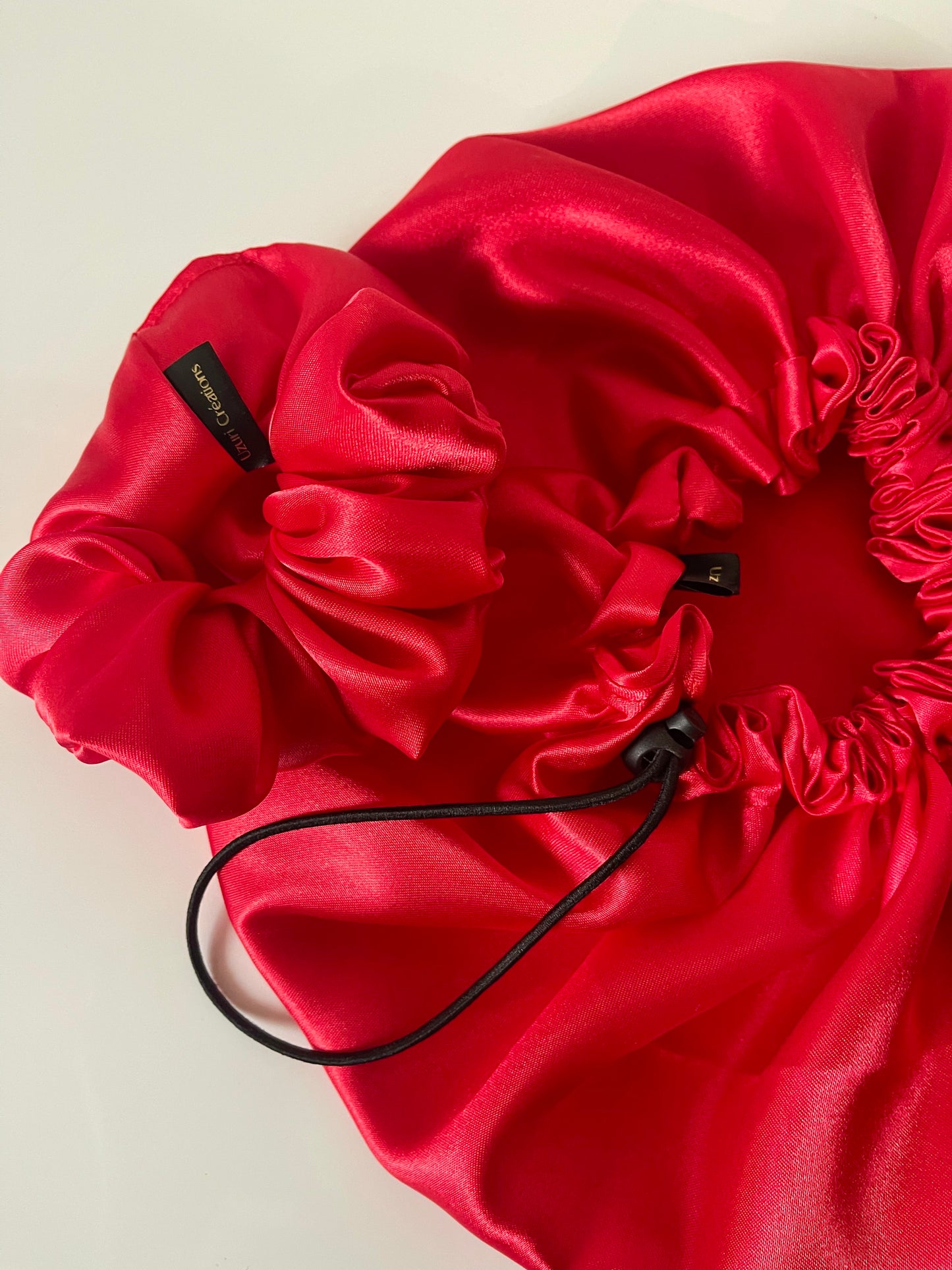 Pack bonnet en satin / chouchou taille M