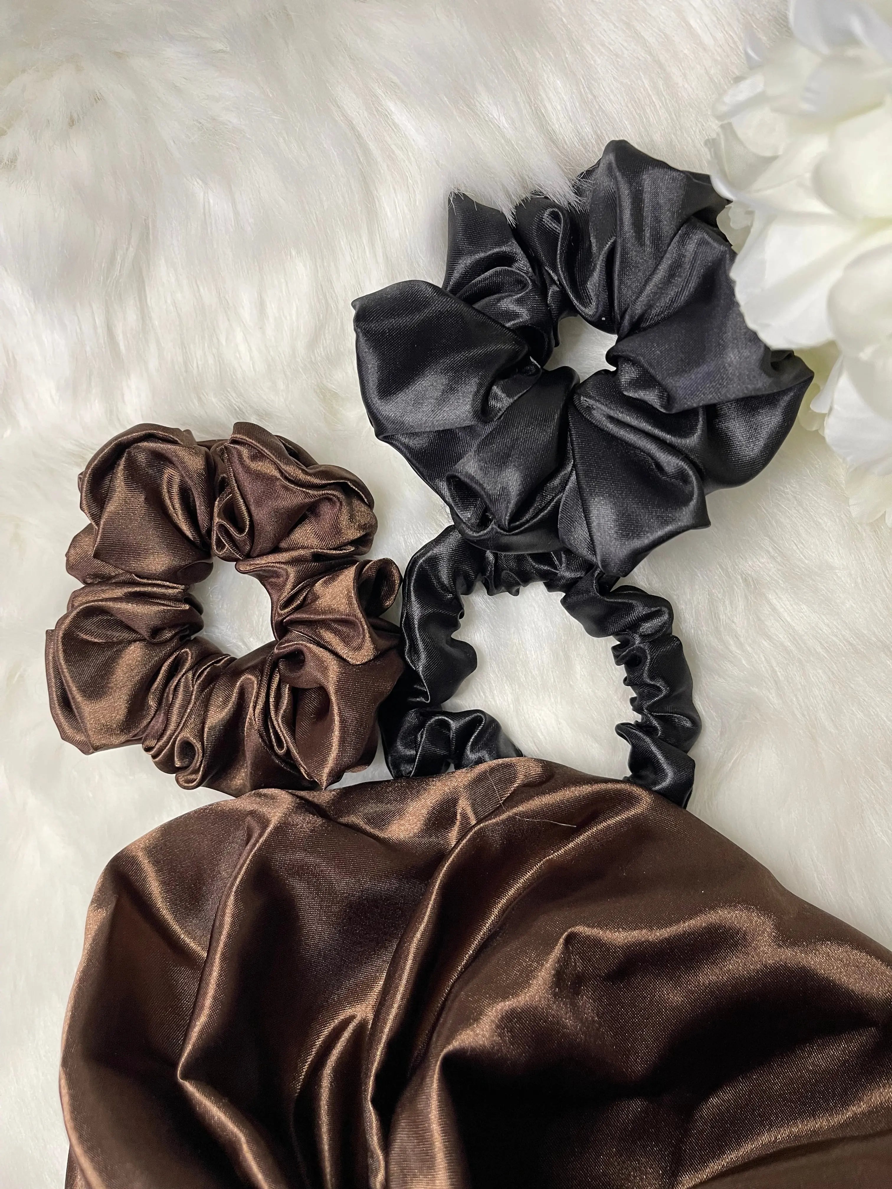 Pack bonnet de nuit et chouchous  “ MAYA” UZURI CRÉATIONS