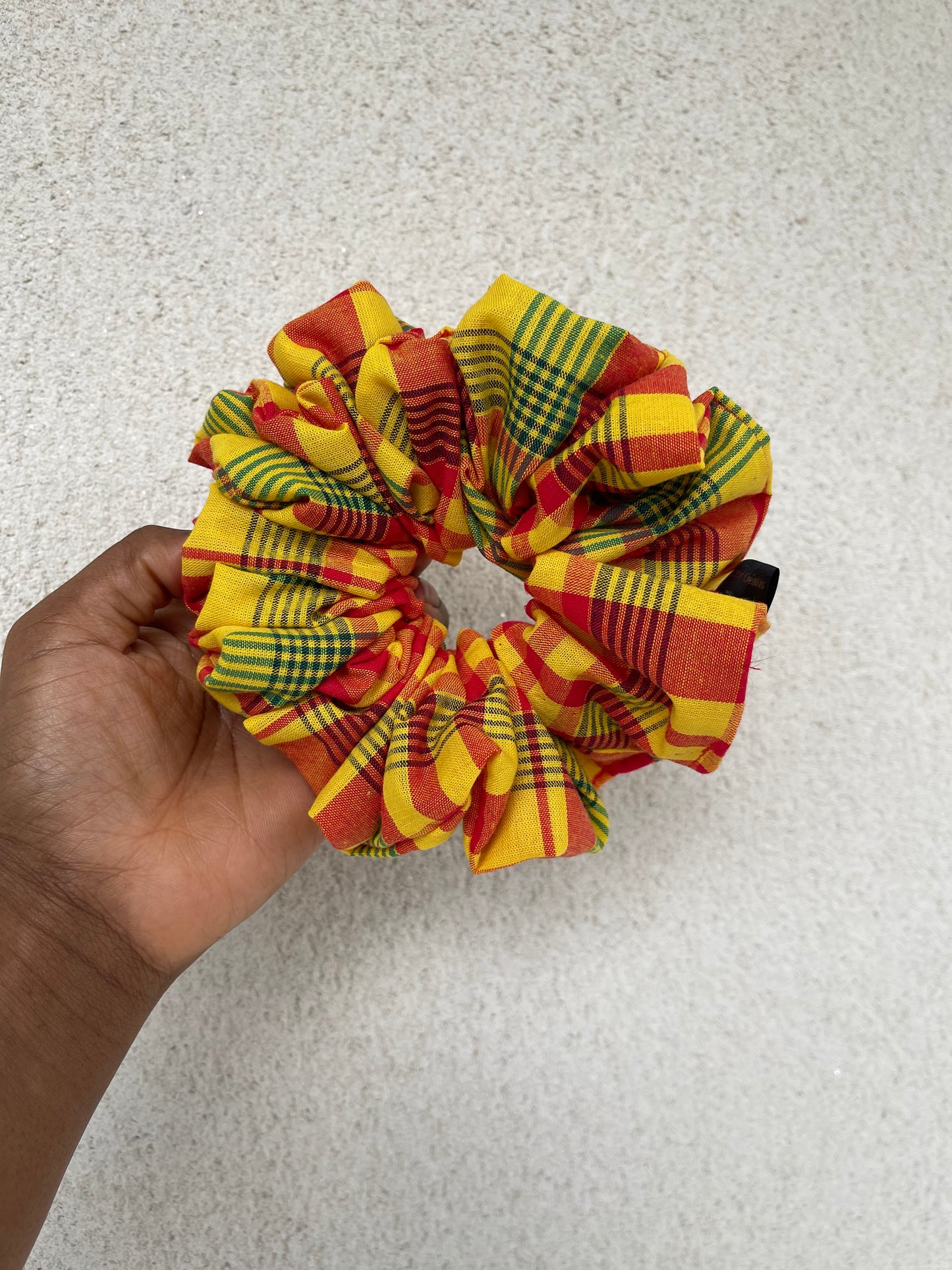 Chouchou XL en tissu Madras | Élégance et caractère
