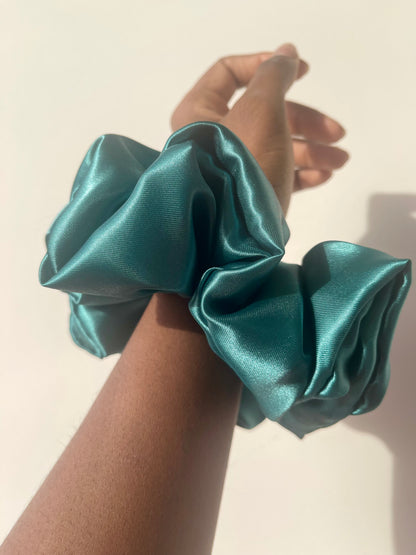 Chouchou en satin “GREENY” taille XL