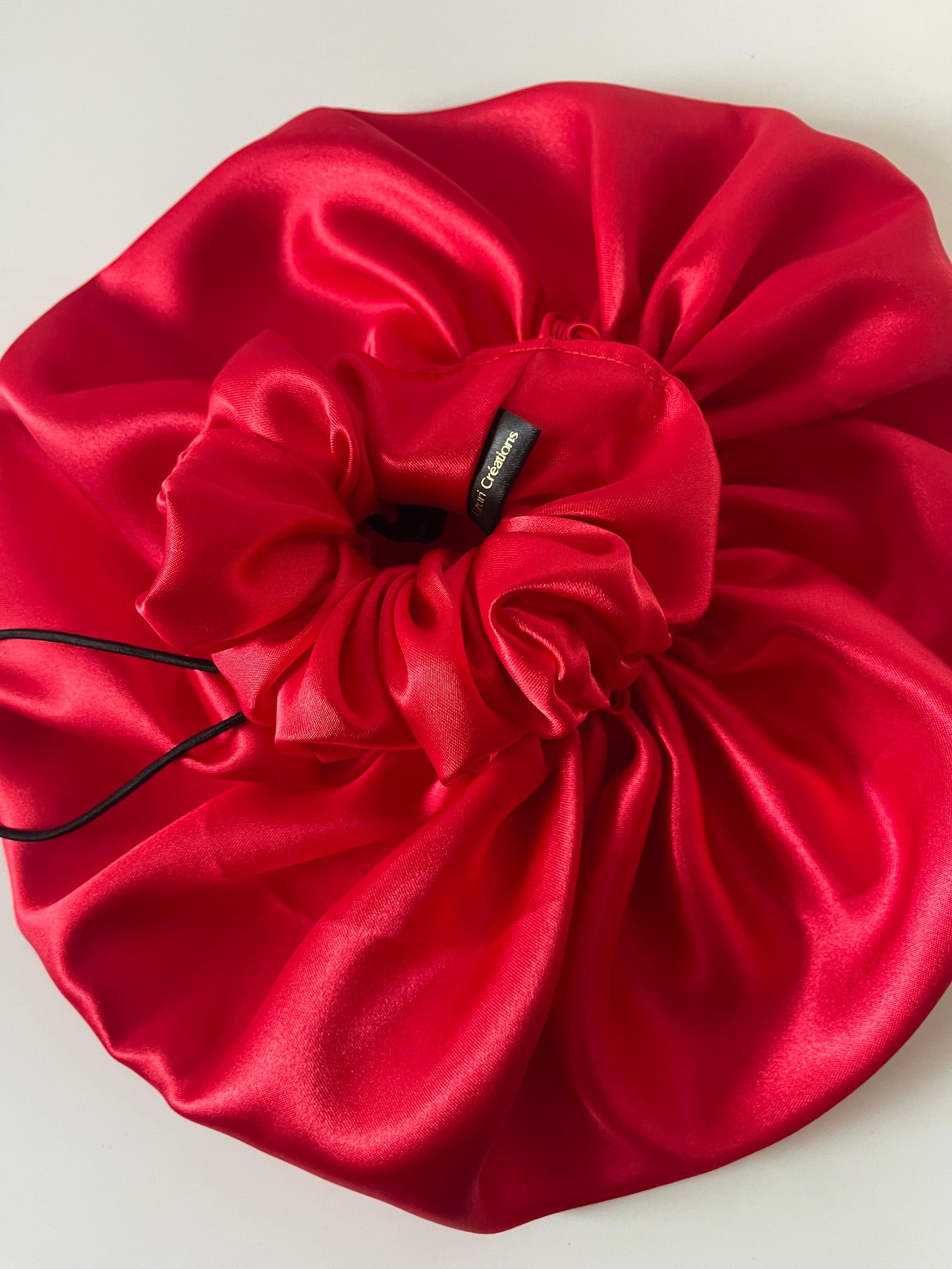 Pack bonnet en satin / chouchou taille M