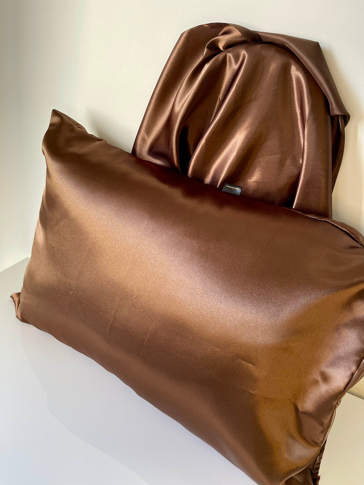 Taie d’oreiller en satin "MAYA”