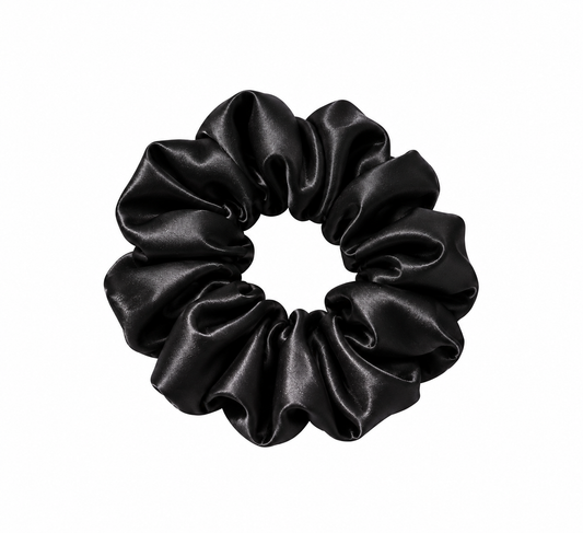 Chouchou cheveux en satin “CAVIAR” taille M