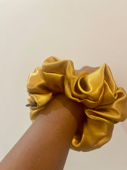 chouchou en satin " PAOLA " Taille M