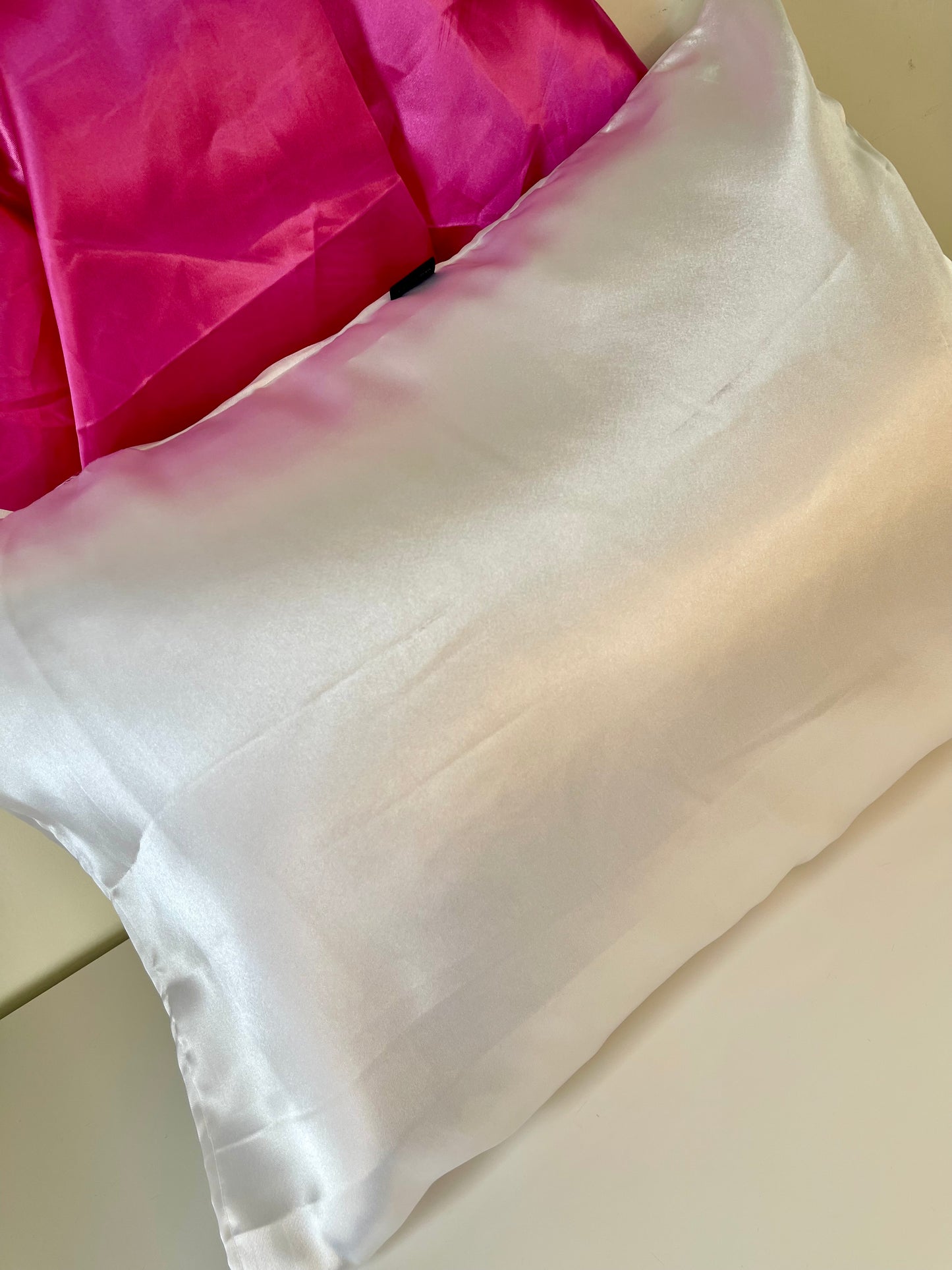 Taie d’oreiller en satin “NUAGE”