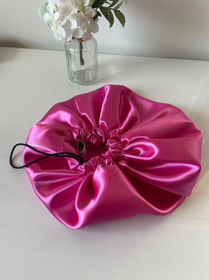 Bonnet en satin pour enfant “ROSY” UZURI CRÉATIONS