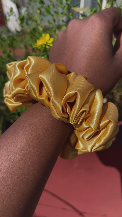 chouchou en satin " PAOLA " Taille M